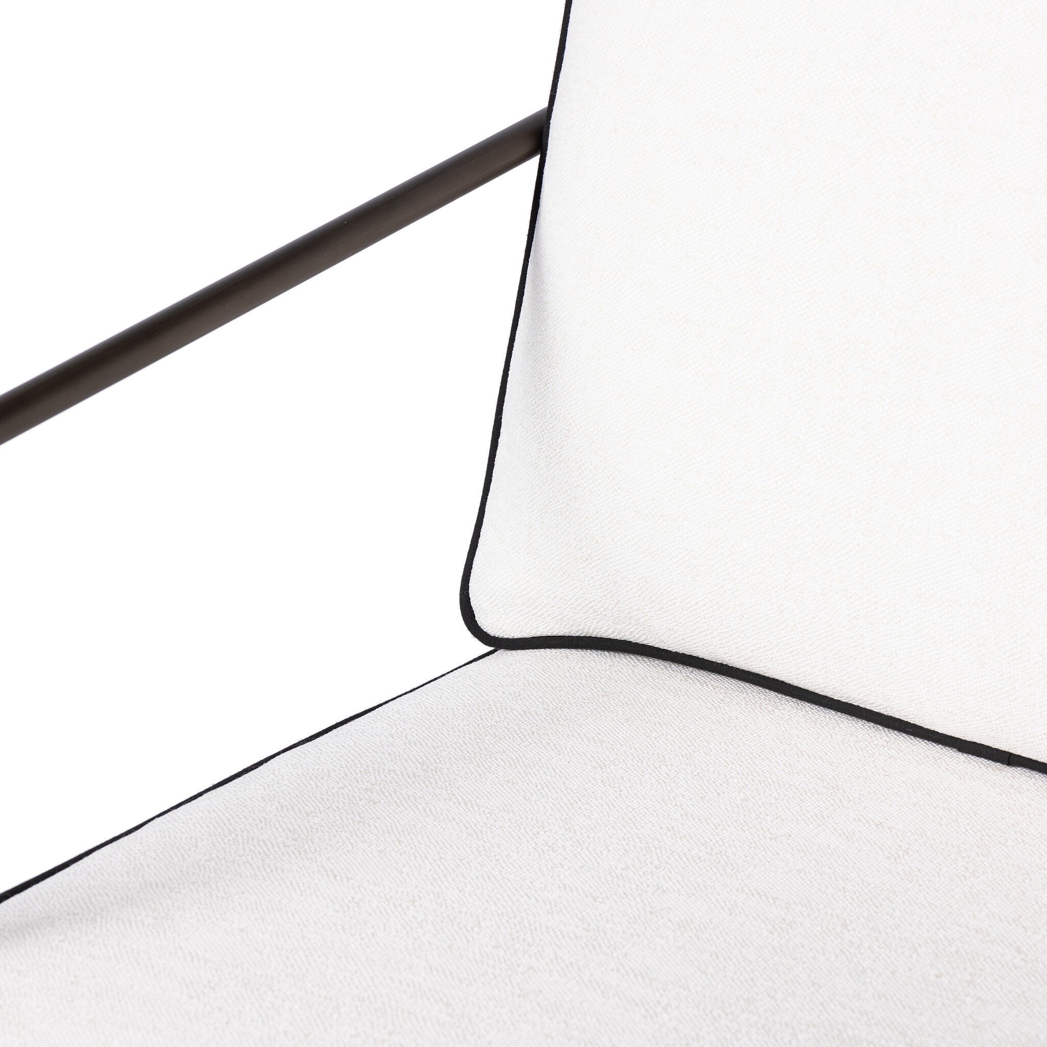 Tally Outdoor Chair