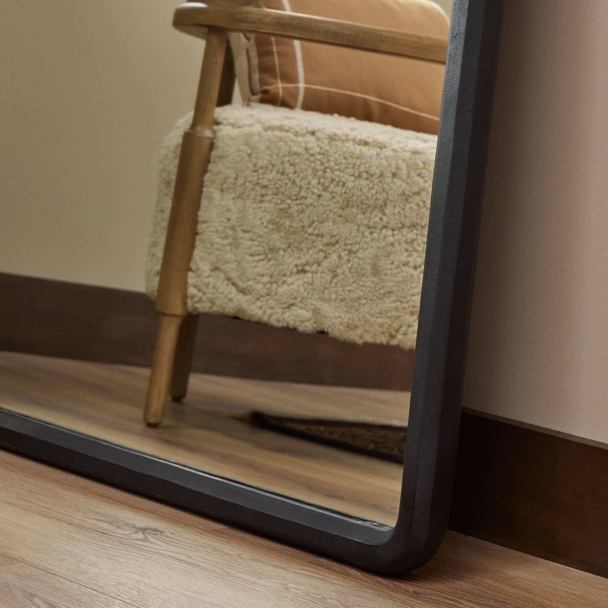 Prynne Mirror
