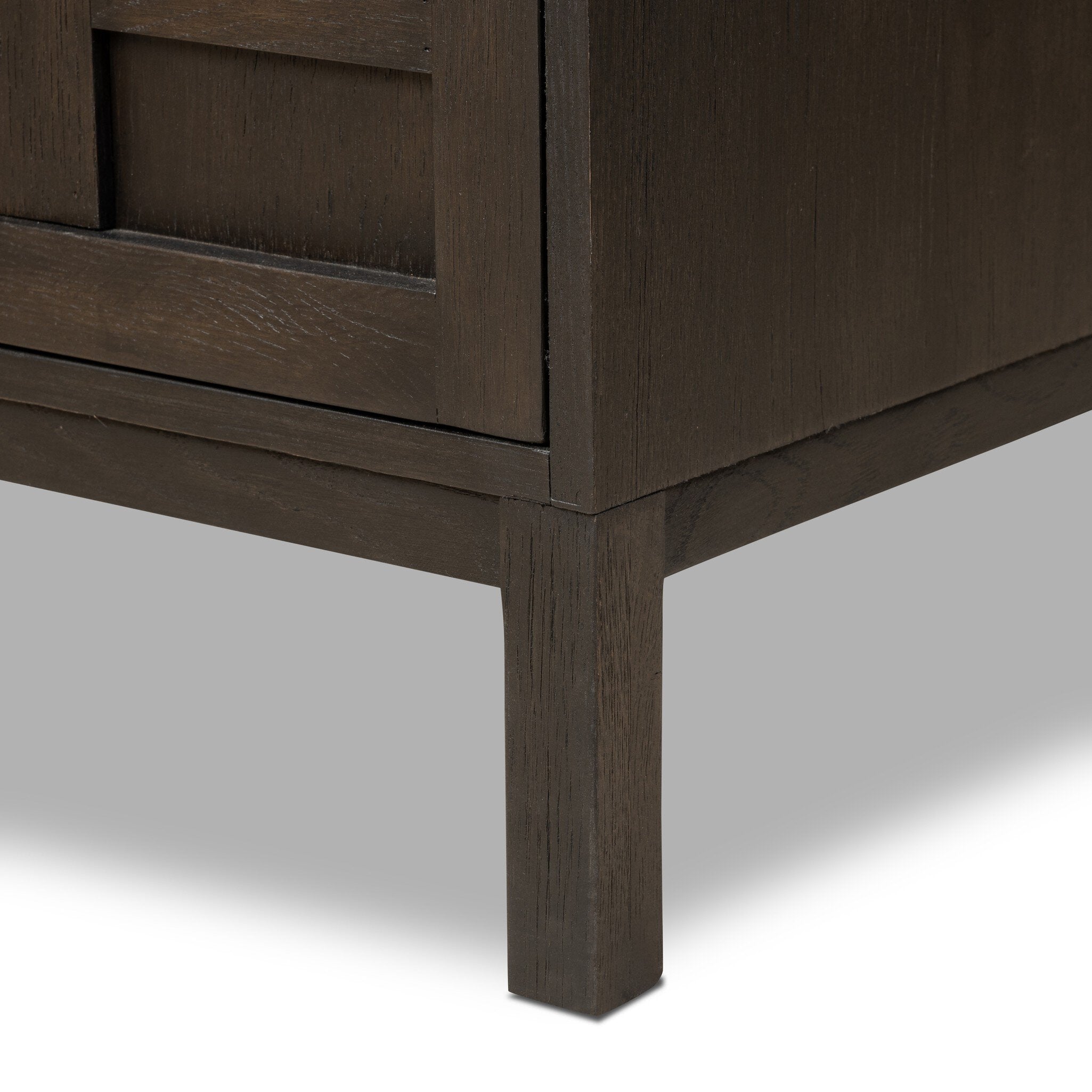 Alessio Nightstand
