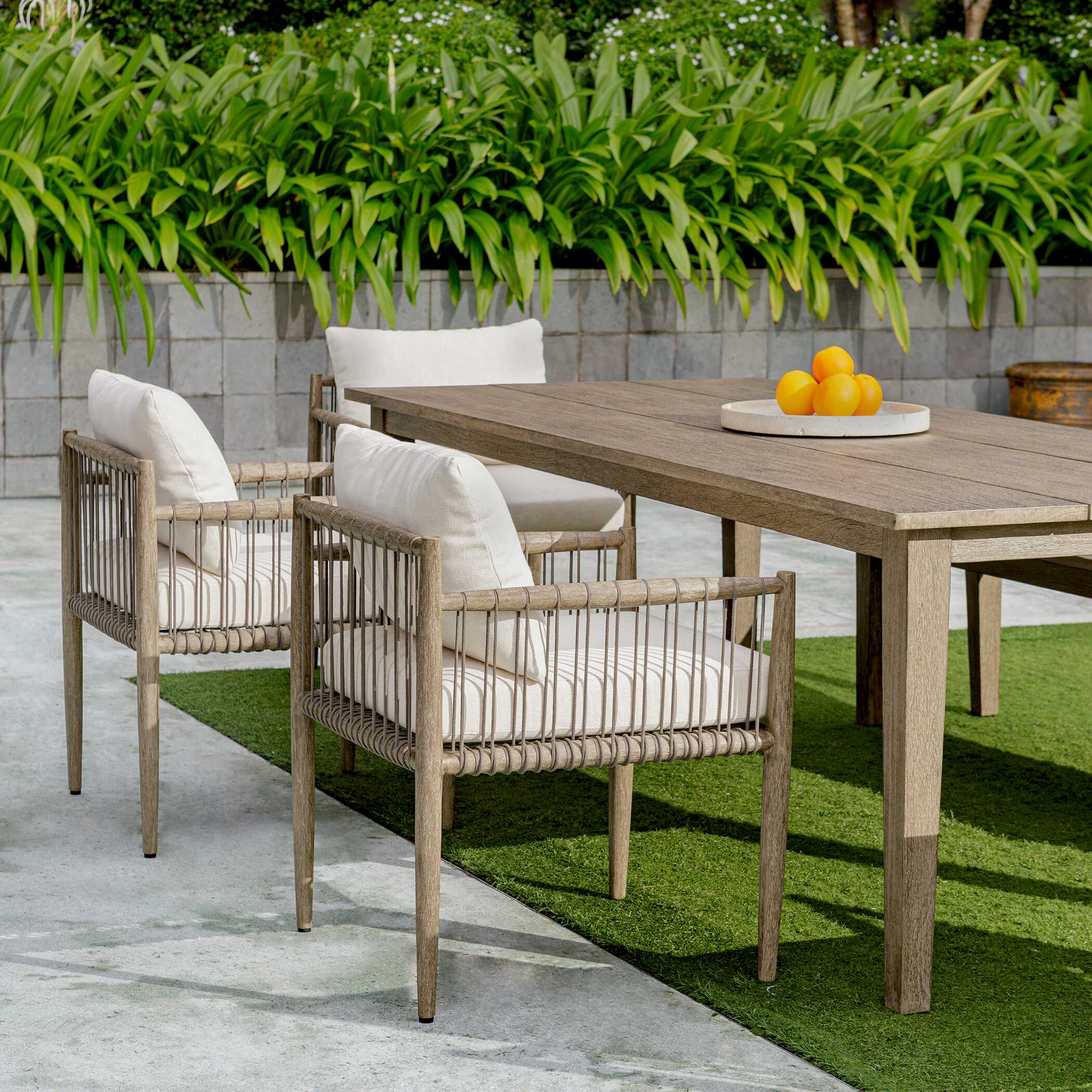 Travessa Indoor-Outdoor Tray