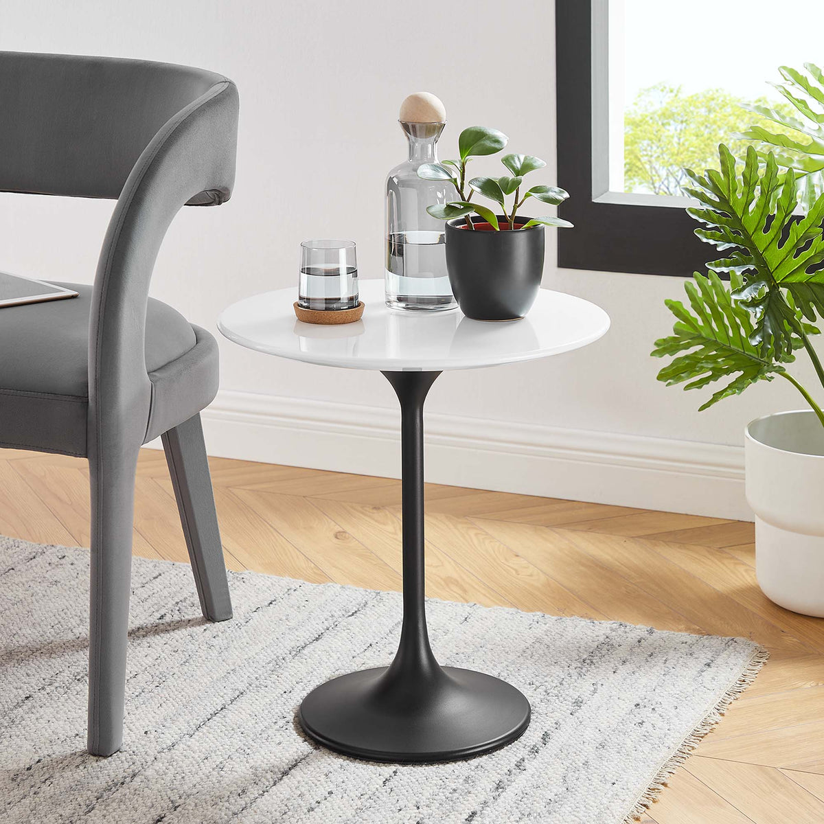 Lippa Round Wood Side Table