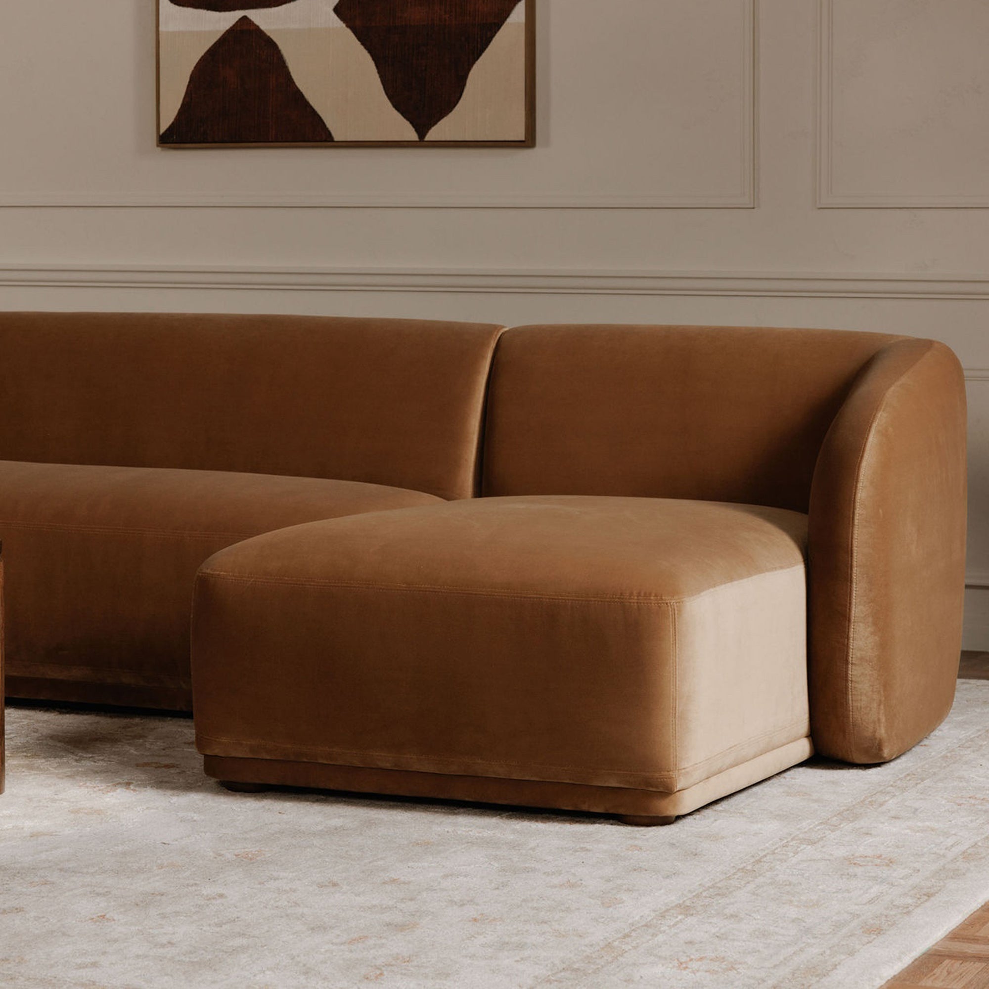Faye Right Sectional
