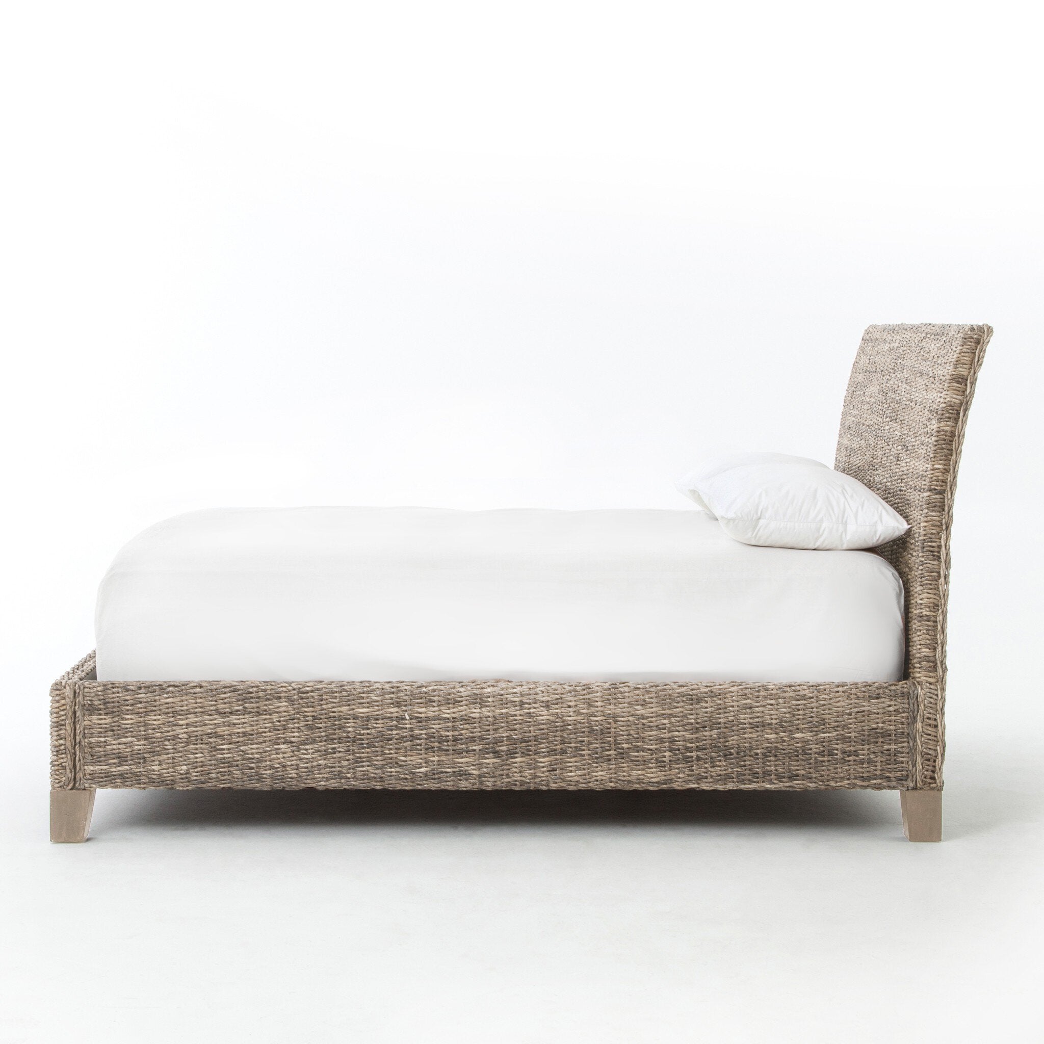 Banana Leaf Bed - Grey Wash Mango