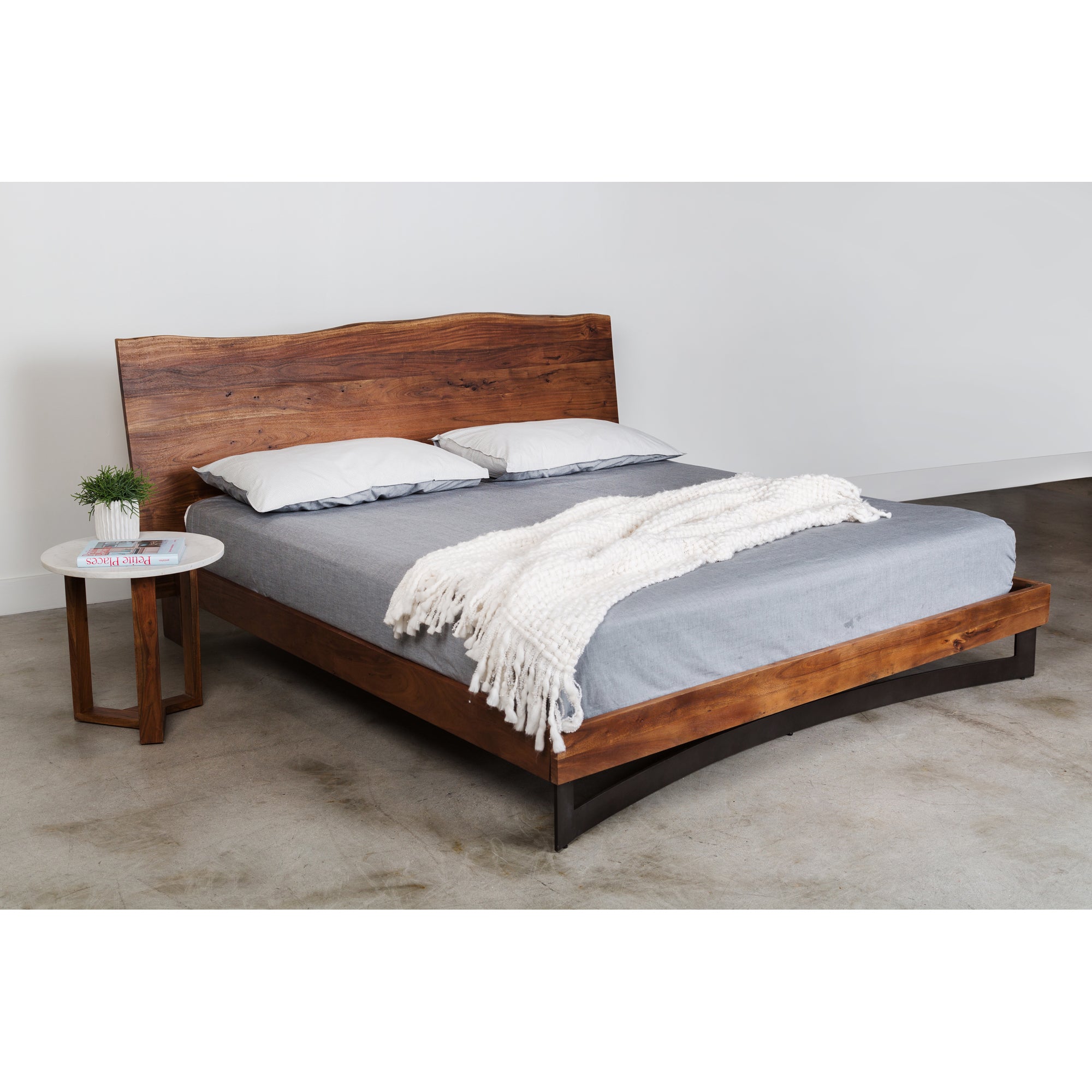 Bent Bed