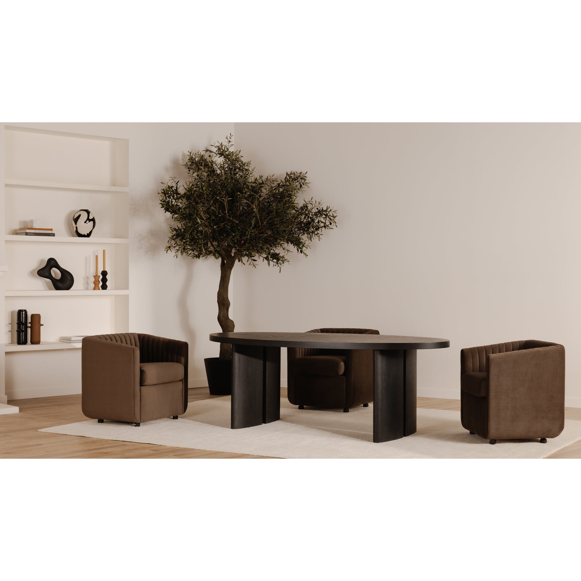 William Dining Table