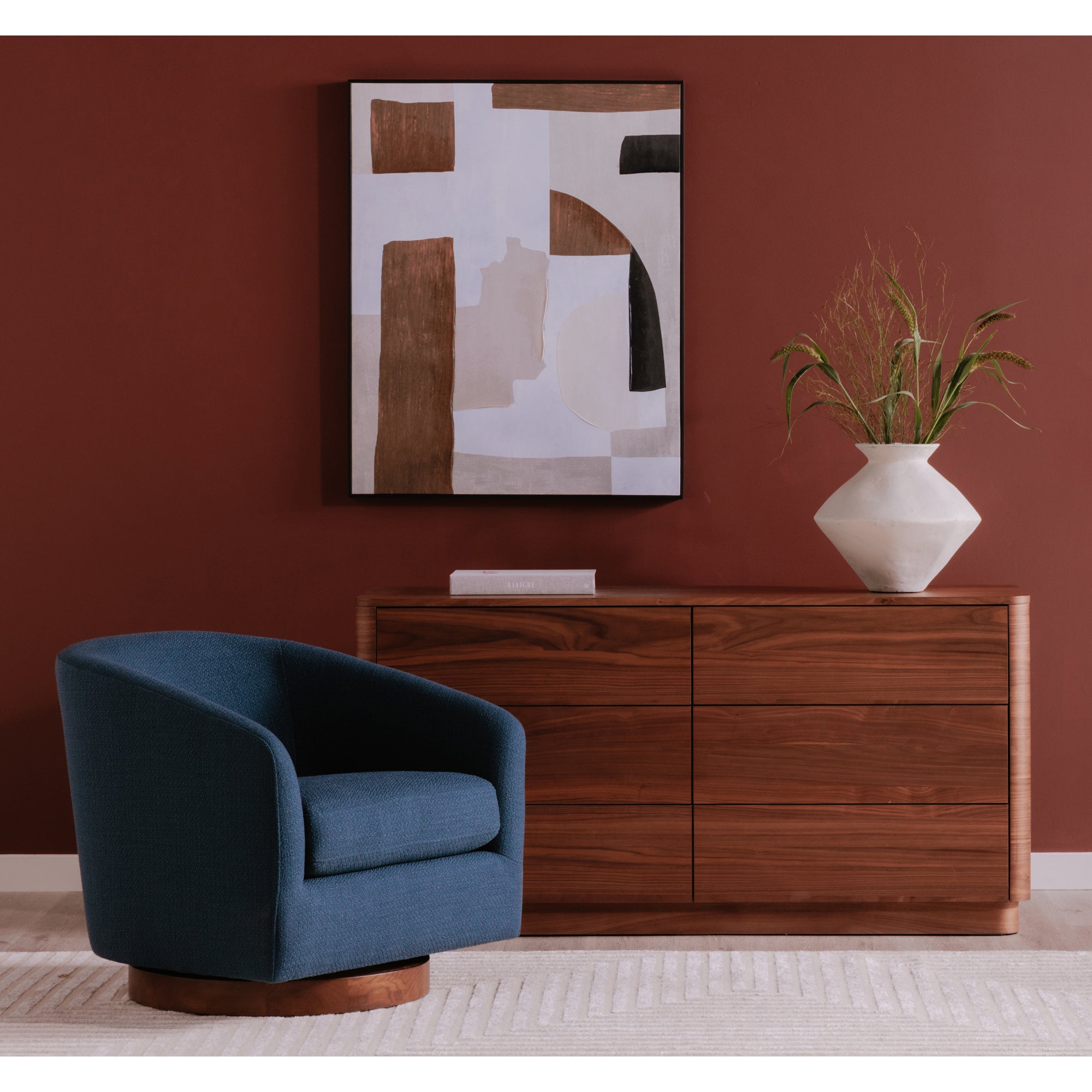 Round Off Dresser