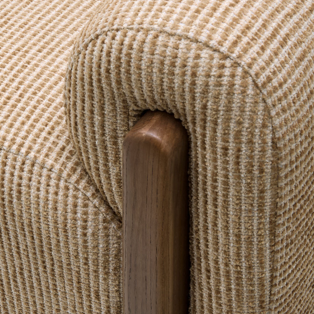 Eddison Bench