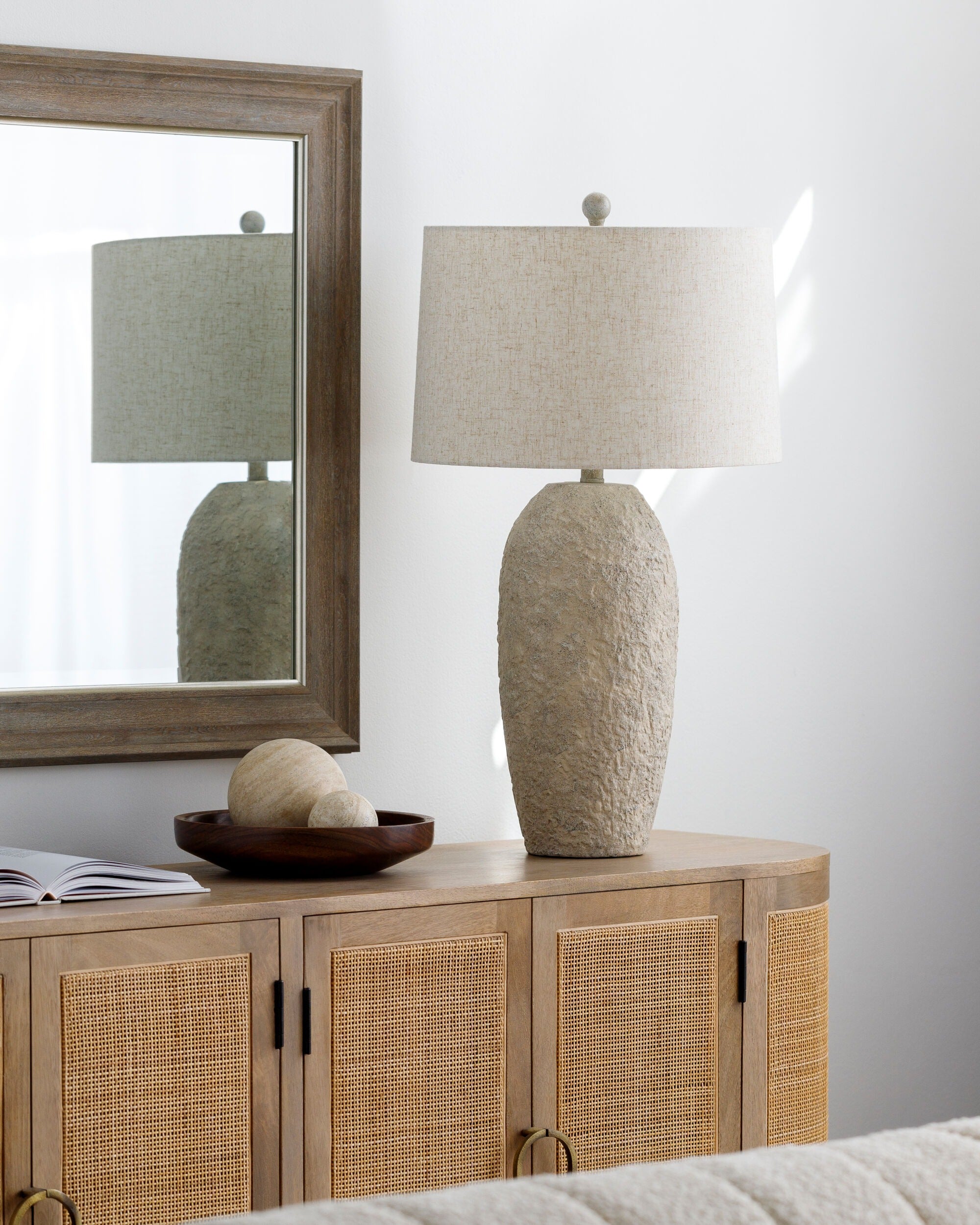 Eino Accent Table Lamp