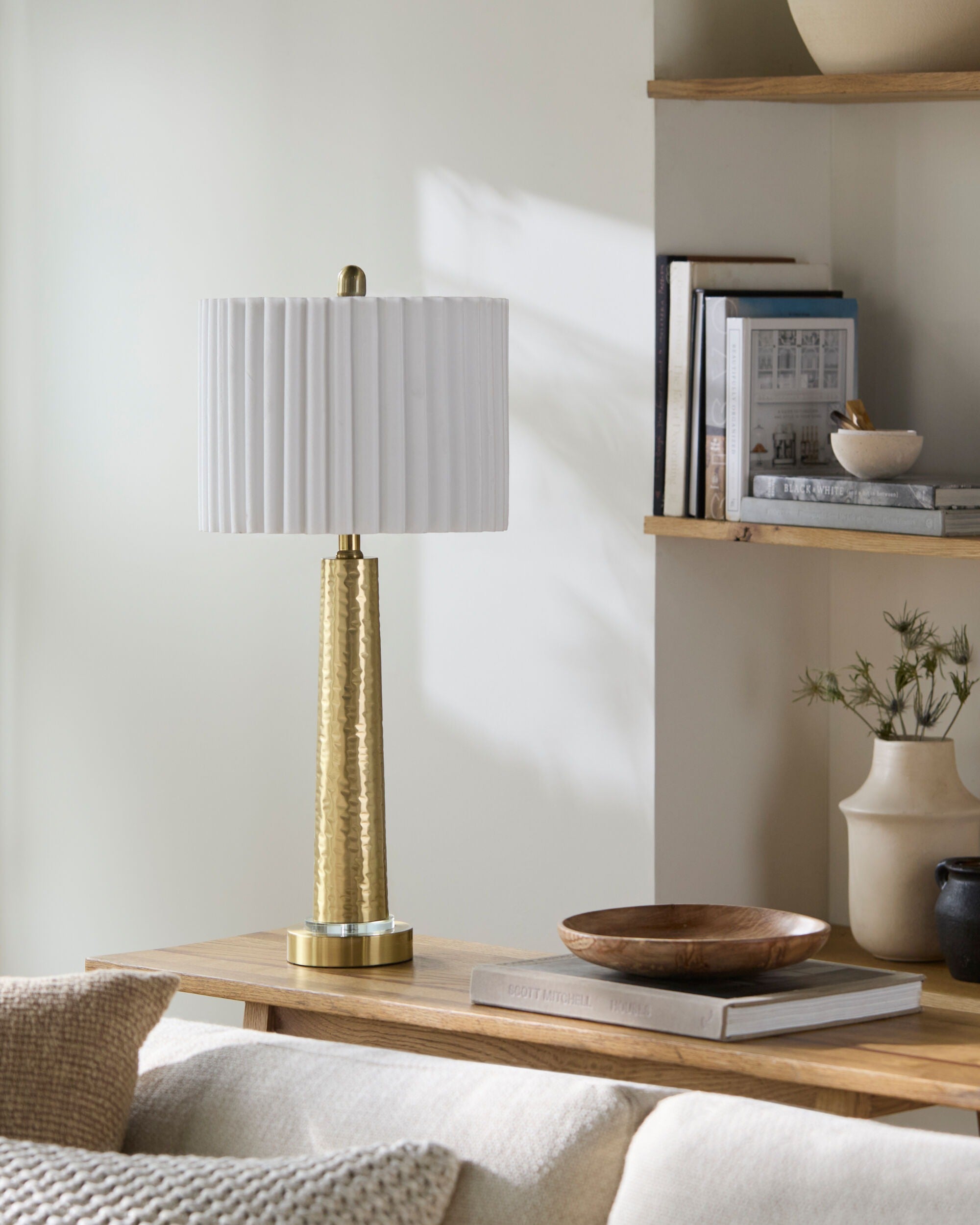 Kerfi Accent Table Lamp